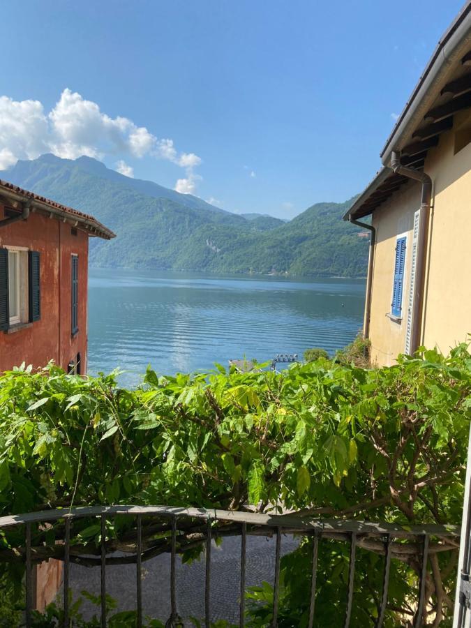 Alexa House Front Lake Mandello del Lario Exterior foto